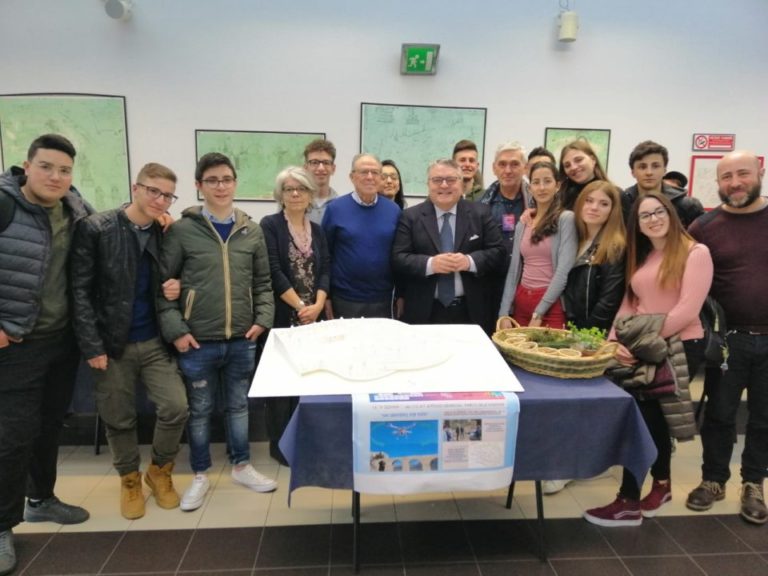 UN SENTIERO PER TUTTI L’ESPERIENZA INSEGNA UN PLASTICO PROGETTATO PER ABBATTERE LE BARRIERE SUL TERRITORIO