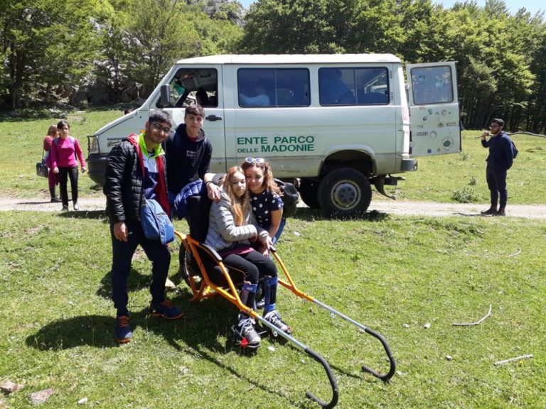 L’AMORE SENZA LIMITI PER UNA COMPAGNA DISABILE