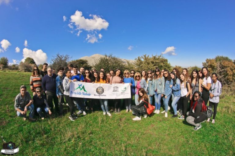 PARCO DELLE MADONIE FUCINA DEI SAPORI DEL GUSTO DELLA GEOLOGIA E LABORATORIO PER I PROGETTI DI ALTERNANZA SCUOLA LAVORO