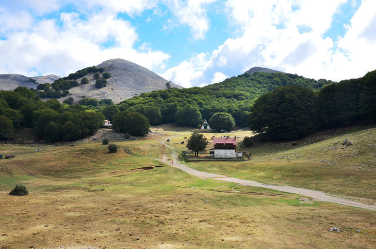 TURISMO: LA REGIONE AVVIA I LAVORI PER LA STRADA DI ACCESSO A PIANO BATTAGLIA