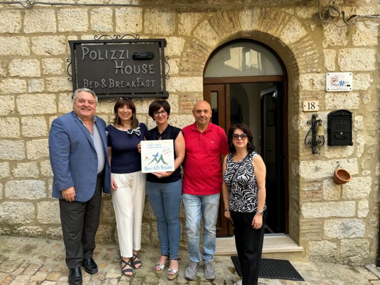 Nuova targa  Marchio di Qualità Ambientale alla struttura ricettiva  denominata “ Polizzi House” di Petralia Sottana